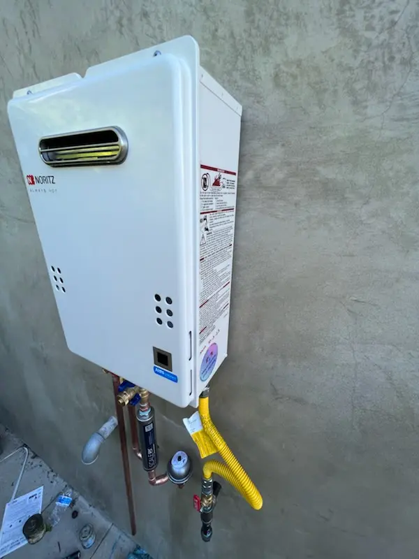Tankless water heater installation for Clermont Heights homes